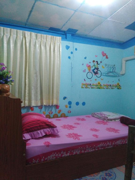 Patchaya Guesthouse Amphawa Zewnętrze zdjęcie