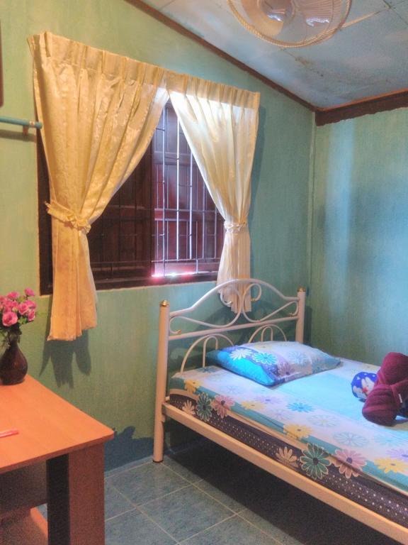 Patchaya Guesthouse Amphawa Zewnętrze zdjęcie